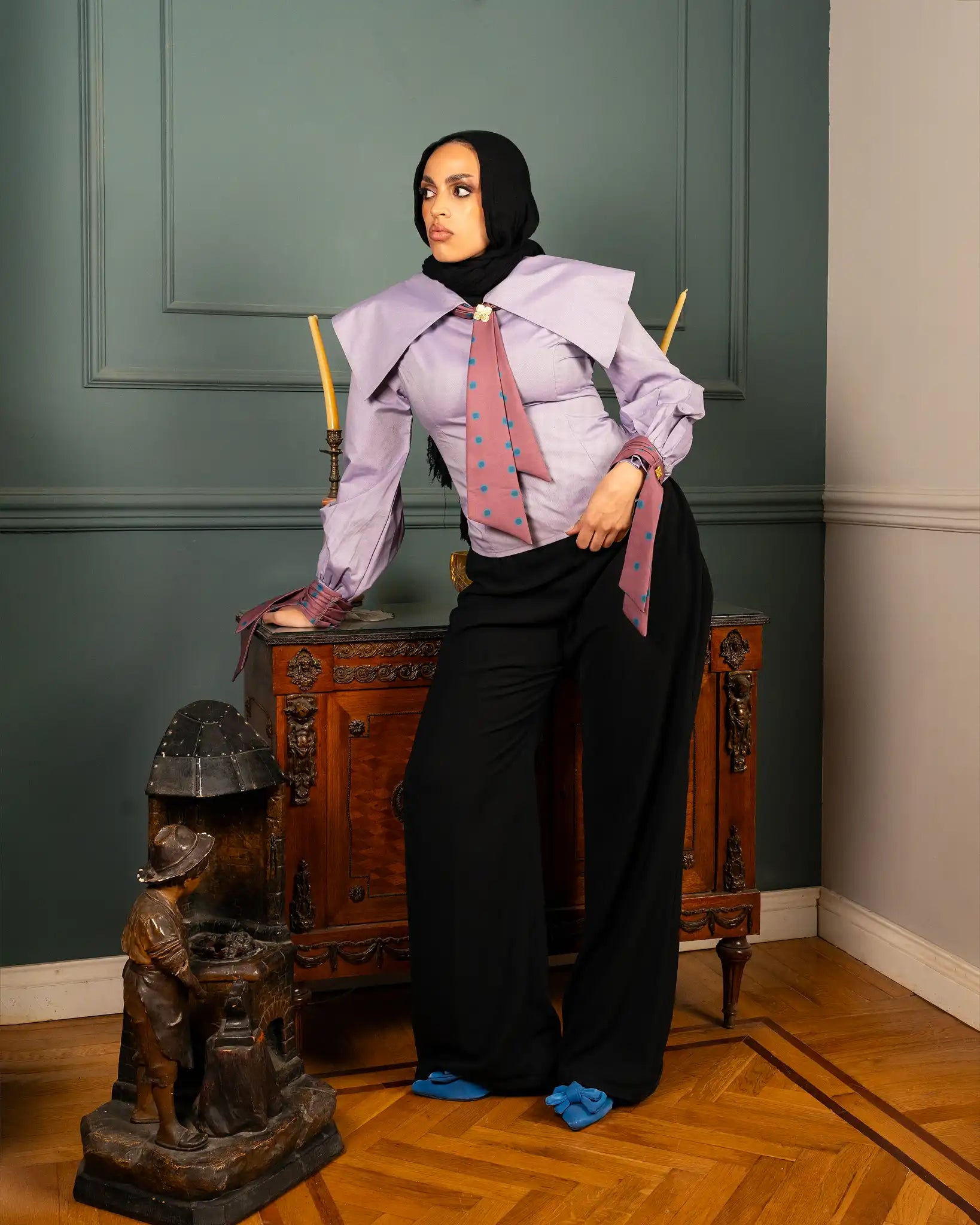 Elegant lilac top with a soft and sophisticated design