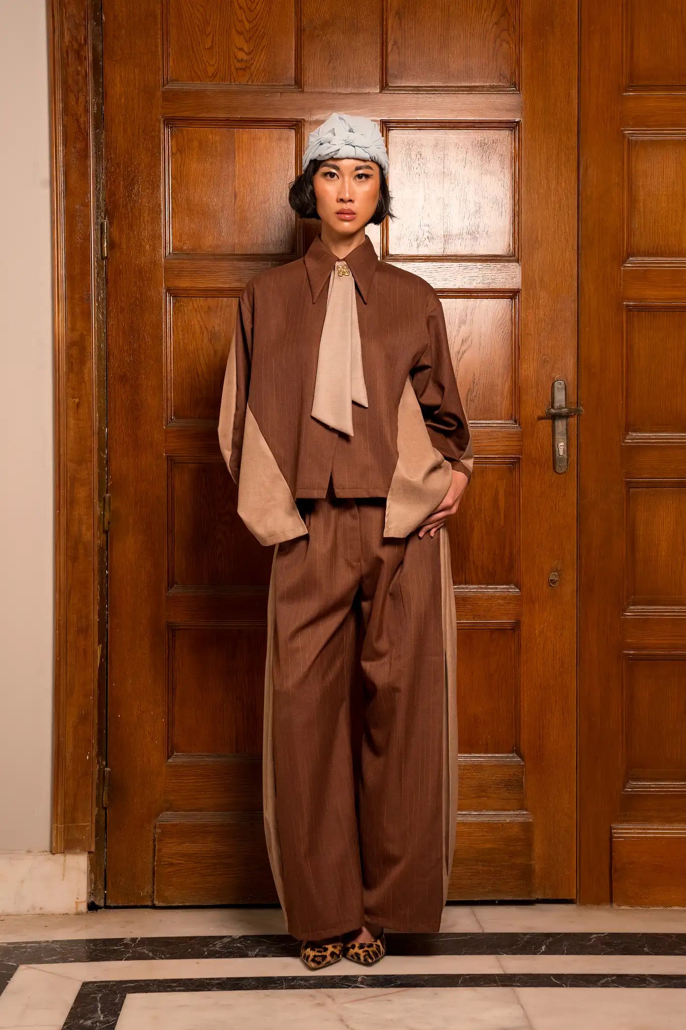 Pavlin Cocoa Grace set in rich cocoa tones, featuring a soft elegant design that blends warmth, femininity, and refined style